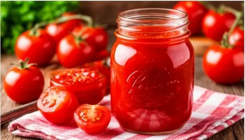 تصویر 4 از رب گوجه کیلویی با طعم خانگی و اصیل